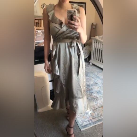 Show Me Your Mumu SMYM Samantha Ruffle Wrap Dress in Moss green NEW SMALL - Picture 2 of 6